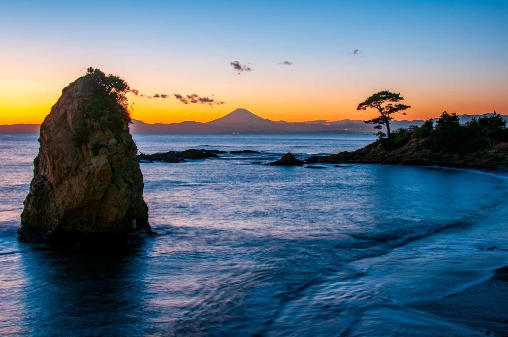 葉山の海と夕日